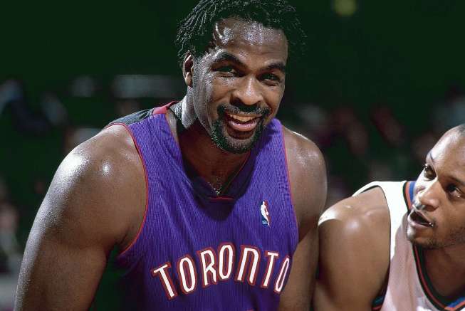 Charles Oakley Bobblehead Night | Straight From the Arse